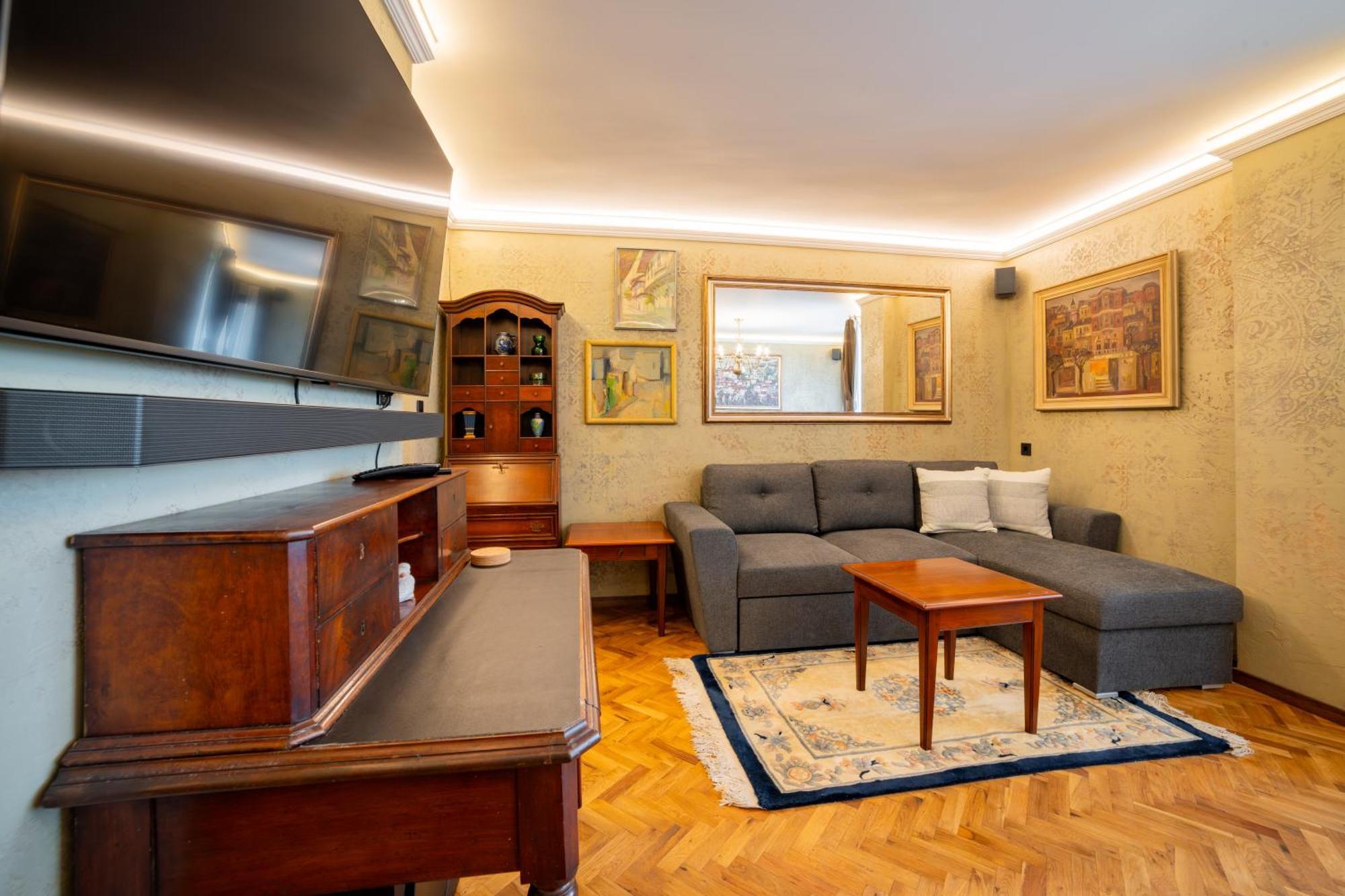 Apartment Iatrus Guest & Sauna